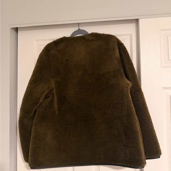 Mango - Picture 4 of 7